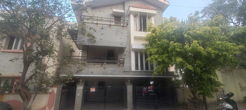 3.5 BHK 2800 Sq.ft. House for Sale in Vyalikaval, Bangalore