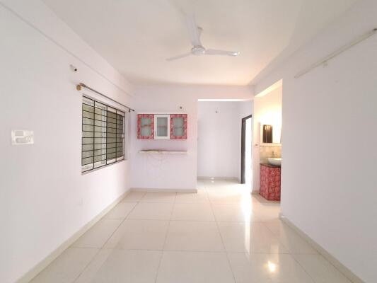 Hennur Road, Bangalore