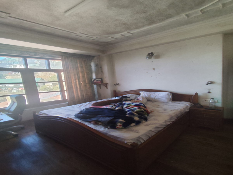 7 BHK 4000 Sq.ft. Builder Floor for Sale in Mall Road, Shimla