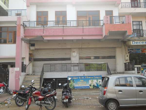 Commercial Shop 1500 Sq.ft. for Rent in