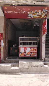  Commercial Shop for Rent in Block A Shakarpur, Delhi