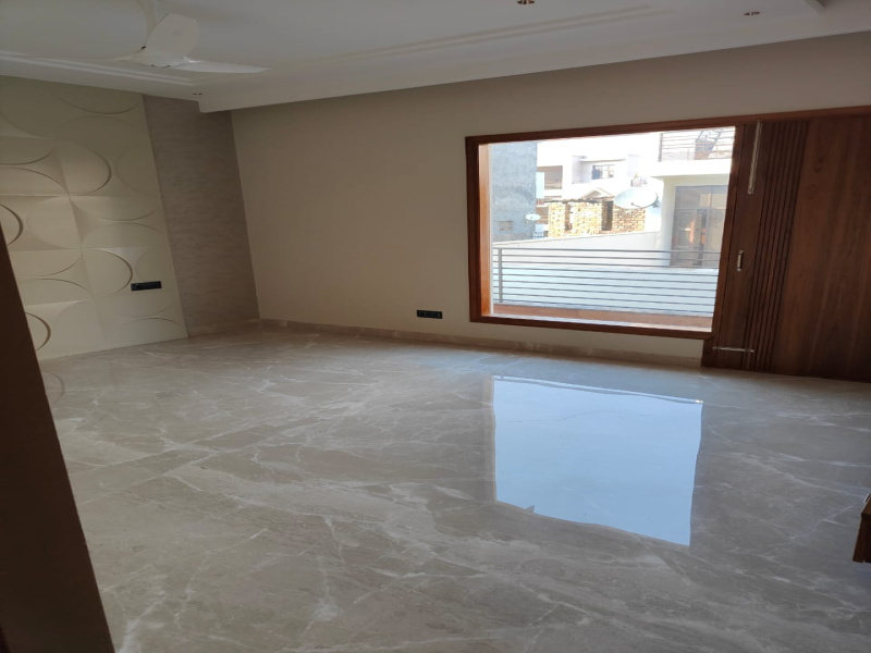 4 BHK 350 Sq. Yards House for Sale in Sector 2 Panchkula