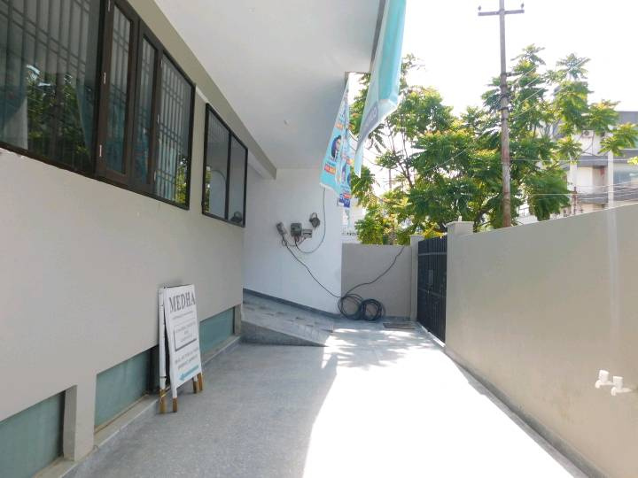 4 BHK 211 Sq.ft. House for Rent in Sector 128 Noida