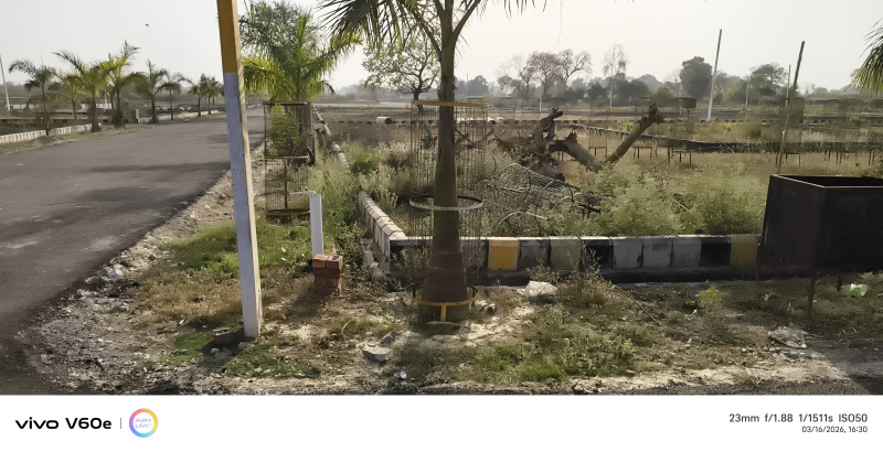  1000 Sq.ft. Residential Plot for Sale in Munshiganj, RaeBareli