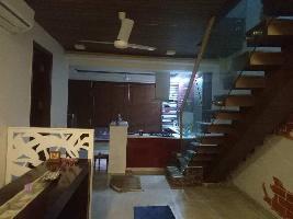 1 BHK Flat for Rent in South Extension Part I, Delhi