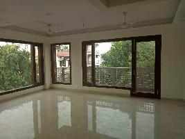 3 BHK Builder Floor for Rent in Uday Park, South Extension, Delhi