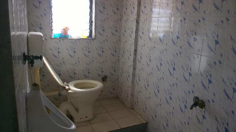  Warehouse 1800 Sq.ft. for Sale in Bhiwandi, Thane