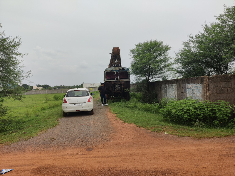  Commercial Land 20000 Sq.ft. for Sale in Boriyakhurd, Raipur