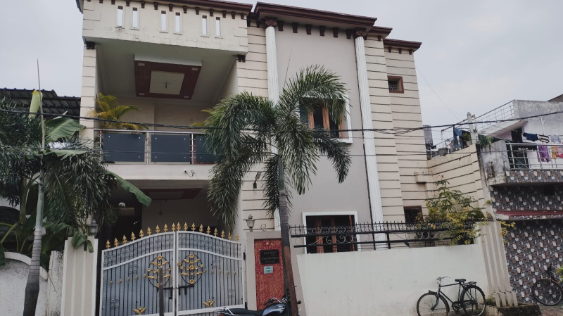 5 BHK House 4000 Sq.ft. for Sale in Gudhiyari Road, Raipur