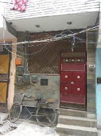 4 BHK House for Sale in Vishnu Garden, Delhi