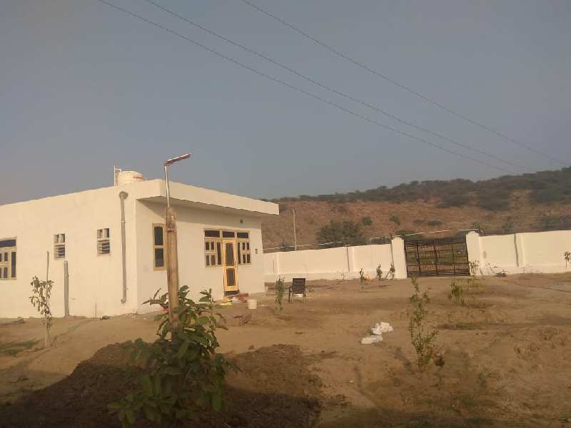 2 BHK Farm House 600 Sq. Yards for Sale in