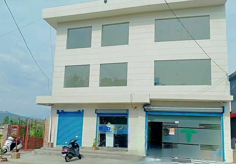  Business Center 15000 Sq.ft. for Sale in Jassur, Kangra