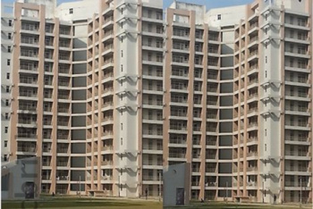 1 BHK Flat for Sale in Shamshabad Road, Agra