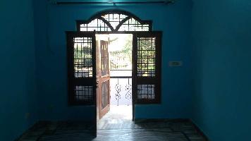 2 BHK Flat for Rent in Gomti Nagar, Lucknow