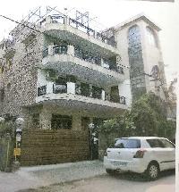 3 BHK Flat for Rent in Sector 9 Rohini, Delhi