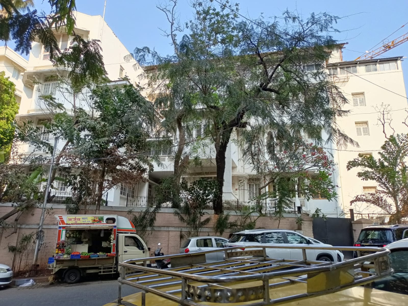  2007 Sq. Meter Residential Plot for Sale in Malabar Hill, Mumbai