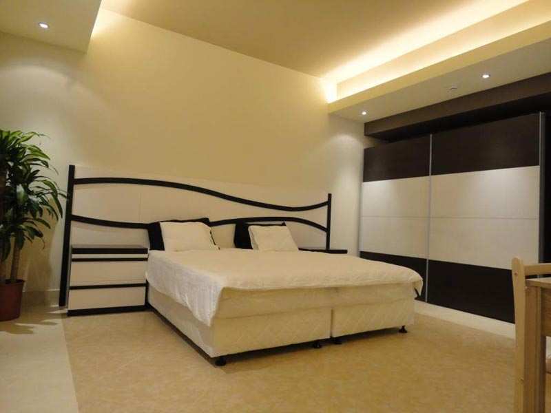 3 BHK Apartment 95 Sq. Meter for Rent in