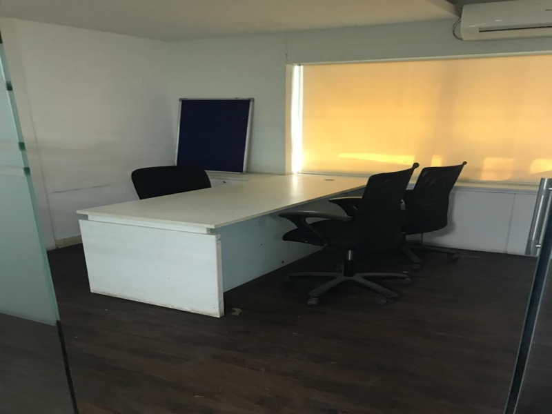  Office Space 1150 Sq.ft. for Rent in Vijay Nagar, Indore