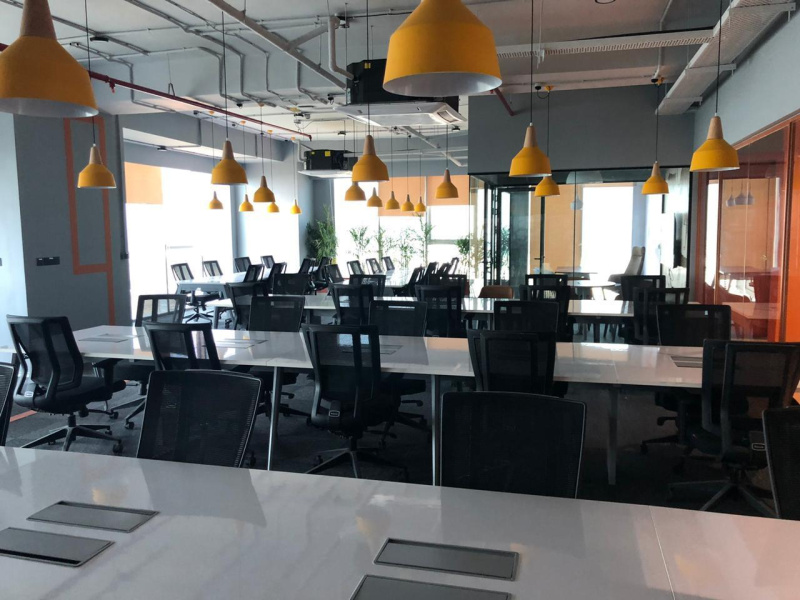  Office Space 1900 Sq.ft. for Rent in Vijay Nagar, Indore