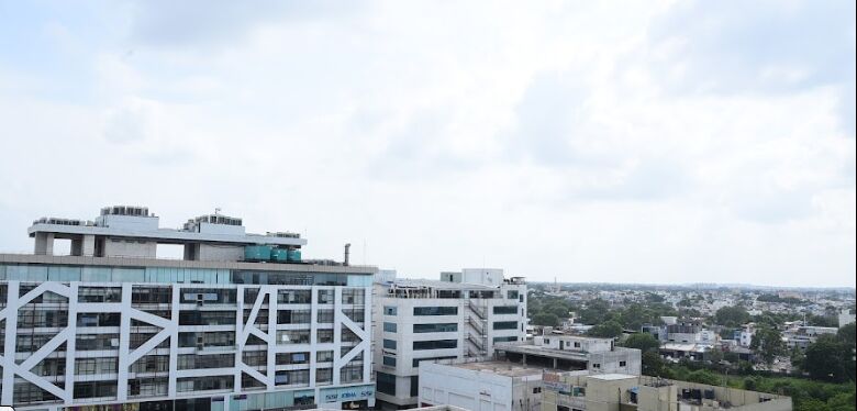  Office Space 1800 Sq.ft. for Rent in Vijay Nagar, Indore