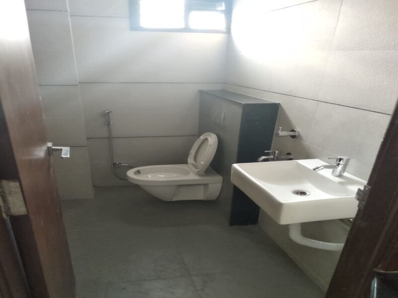  Office Space 285 Sq.ft. for Rent in South Tukoganj, Indore