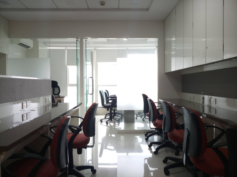  Office Space 975 Sq.ft. for Rent in Lig Colony, Indore