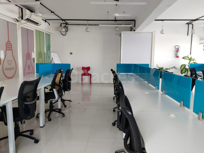  Office Space 1400 Sq.ft. for Rent in A B Road, A B Road, Indore