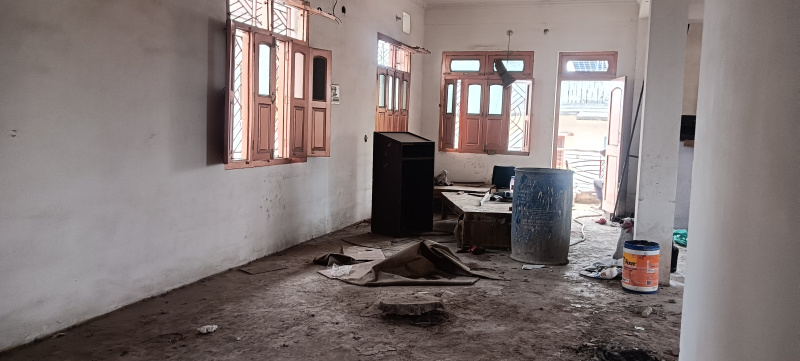  8400 Sq.ft. Office Space for Rent in Ramdayalu Nagar, Muzaffarpur