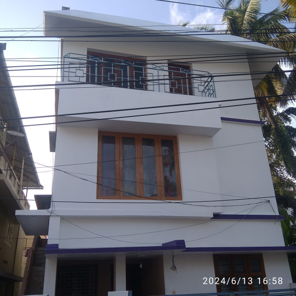 1 RK House 2800 Sq.ft. for Sale in Manacaud, Thiruvananthapuram