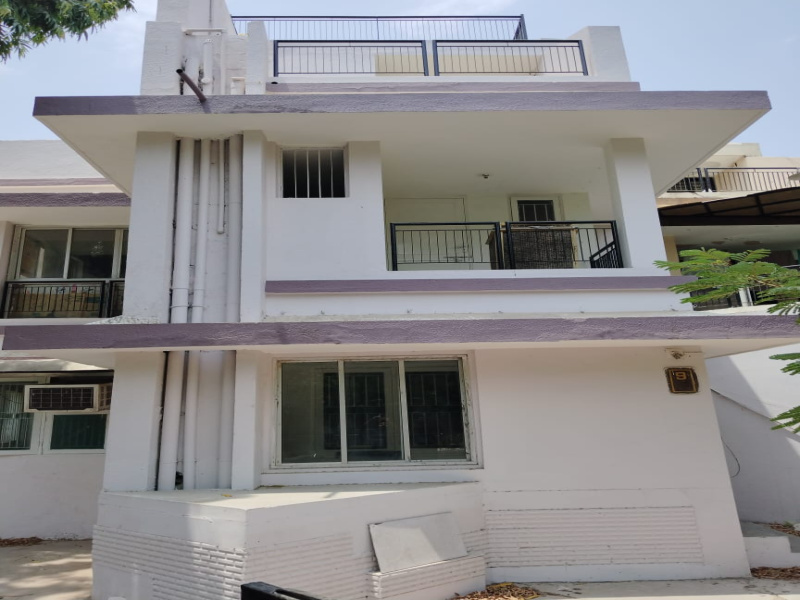4 BHK House 3000 Sq.ft. for Sale in Bodakdev, Ahmedabad