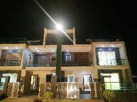 4 BHK House & Villa for Sale in Jhalwa, Allahabad
