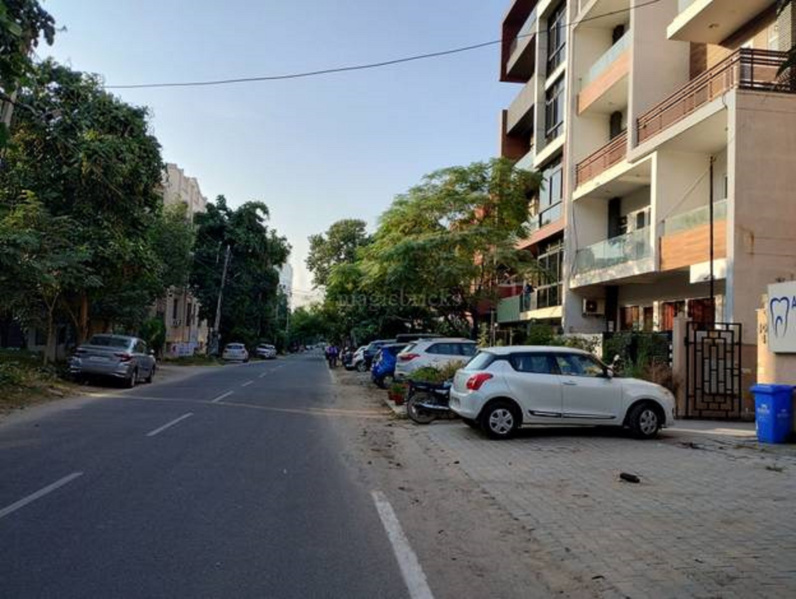  230 Sq. Yards Residential Plot for Sale in Old DLF Colony, Sector 14 Gurgaon