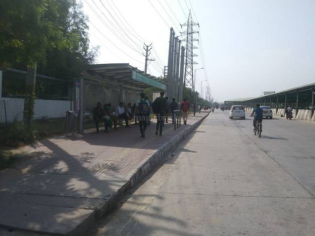  2626 Sq. Yards Commercial Land for Sale in Honda Chowk, Sector 33, Gurgaon