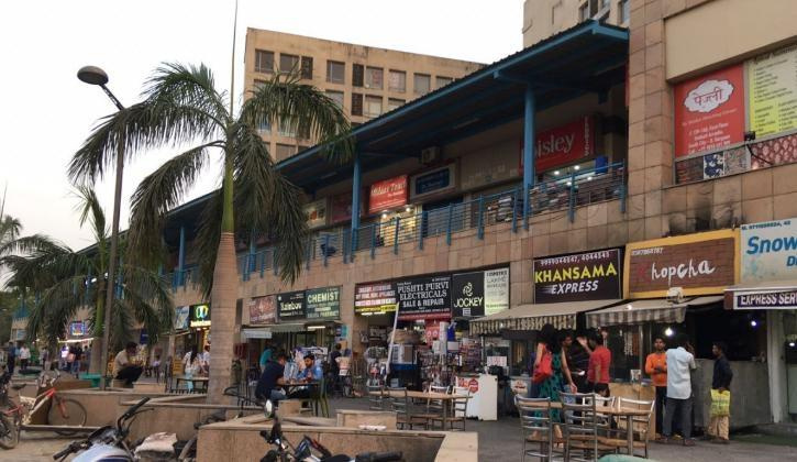  500 Sq.ft. Commercial Shop for Rent in South City 1, Gurgaon