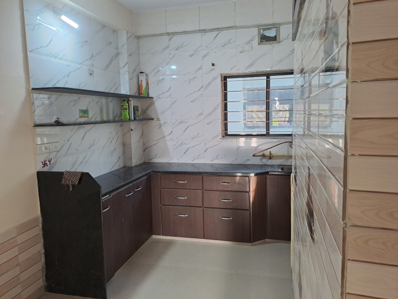 2 BHK Apartment 900 Sq.ft. for Sale in Ajwa Road, Vadodara