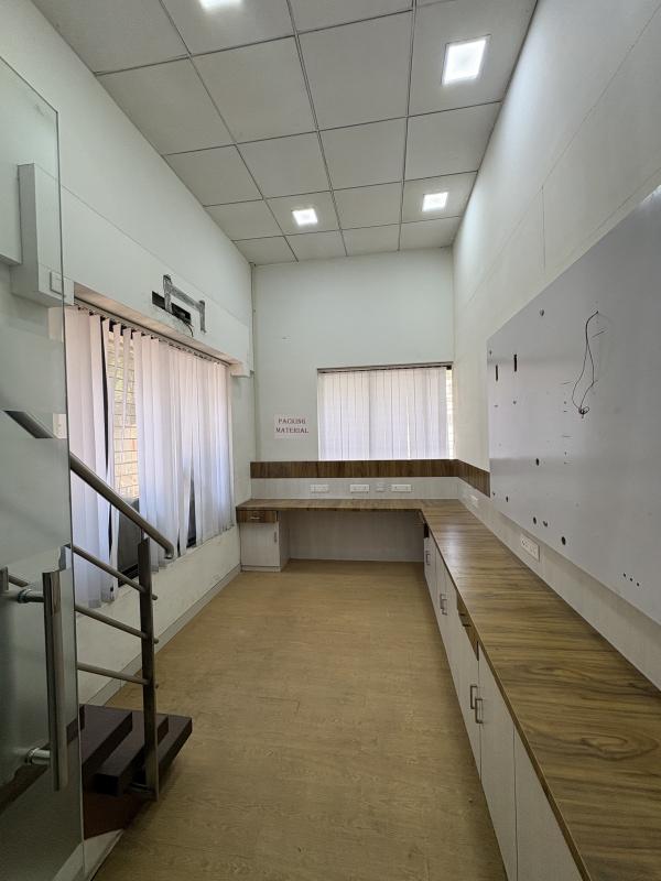  Office Space 2200 Sq.ft. for Rent in Sector 11 CBD Belapur, Navi Mumbai