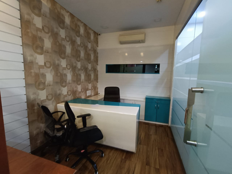  Office Space 3000 Sq.ft. for Rent in Vashi, Navi Mumbai