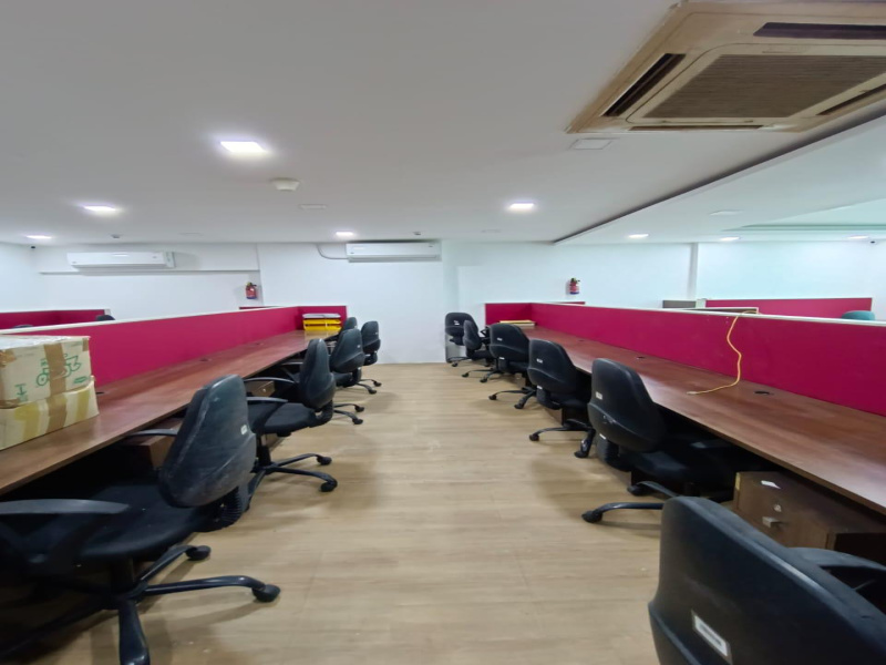  Office Space 2450 Sq.ft. for Rent in Vashi, Navi Mumbai