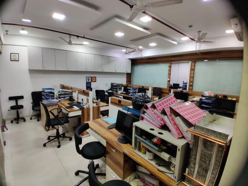  Office Space 2000 Sq.ft. for Rent in Vashi, Navi Mumbai