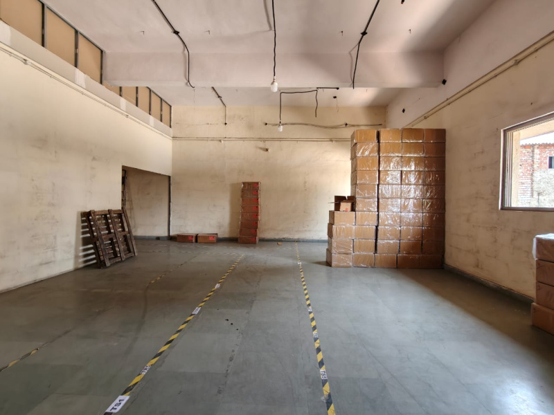  Warehouse 10000 Sq.ft. for Rent in Kopar Khairane, Navi Mumbai
