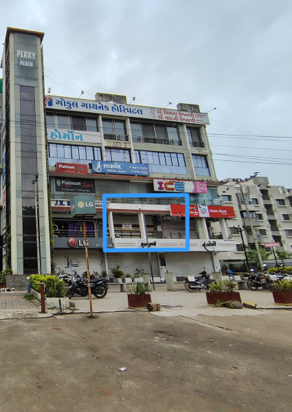  1000 Sq.ft. Business Center for Sale in Zanzarda Road, Junagadh