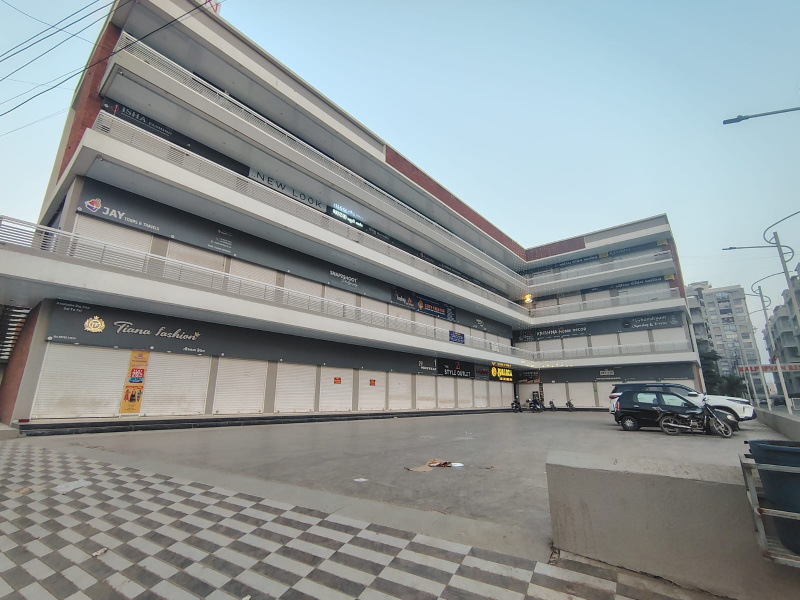  250 Sq.ft. Commercial Shop for Rent in Zanzarda Road, Junagadh