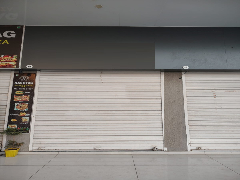  250 Sq.ft. Commercial Shop for Rent in Zanzarda Road, Junagadh