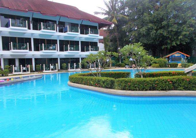 Hotels 1 Acre for Rent in