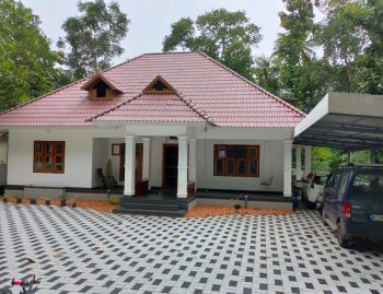 4 BHK Villa for Sale in Athirampuzha, Kottayam