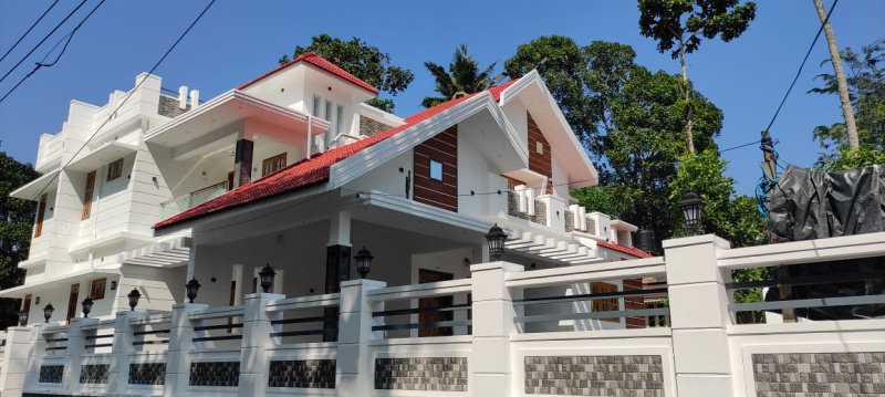 2 BHK House 1600 Sq.ft. for Sale in Kumaranalloor, Kottayam