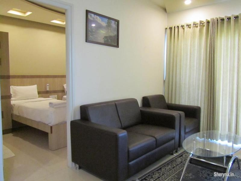 2 BHK Apartment 1700 Sq.ft. for Rent in