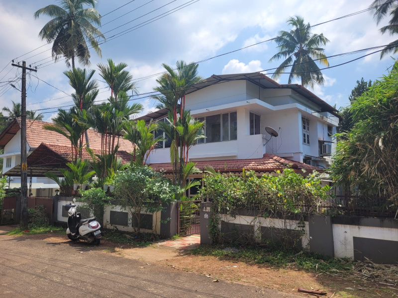 5 BHK House 2800 Sq.ft. for Sale in Chevayur, Kozhikode