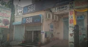  Commercial Shop for Rent in Dayal Bagh, Agra