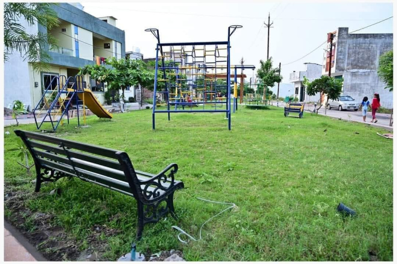  1000 Sq.ft. Residential Plot for Sale in Mukherjee Nagar, Dewas